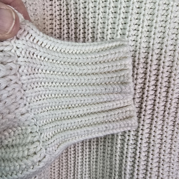 Aerie Chunky Knit Crew NeckRaglanLong Sleeve Pullover Sweater Cream Small Petite - Picture 3 of 11